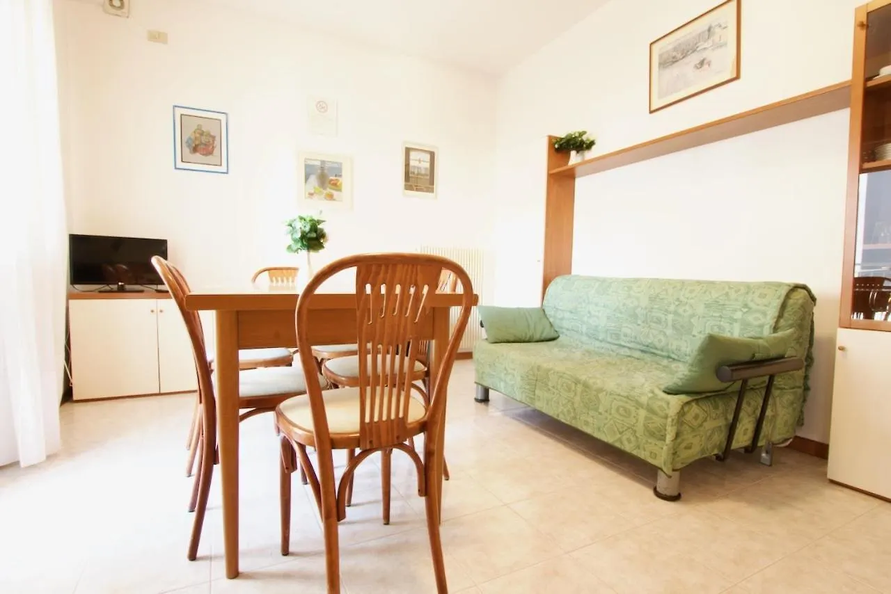 Aparthotel Residence Madrid Lido di Jesolo