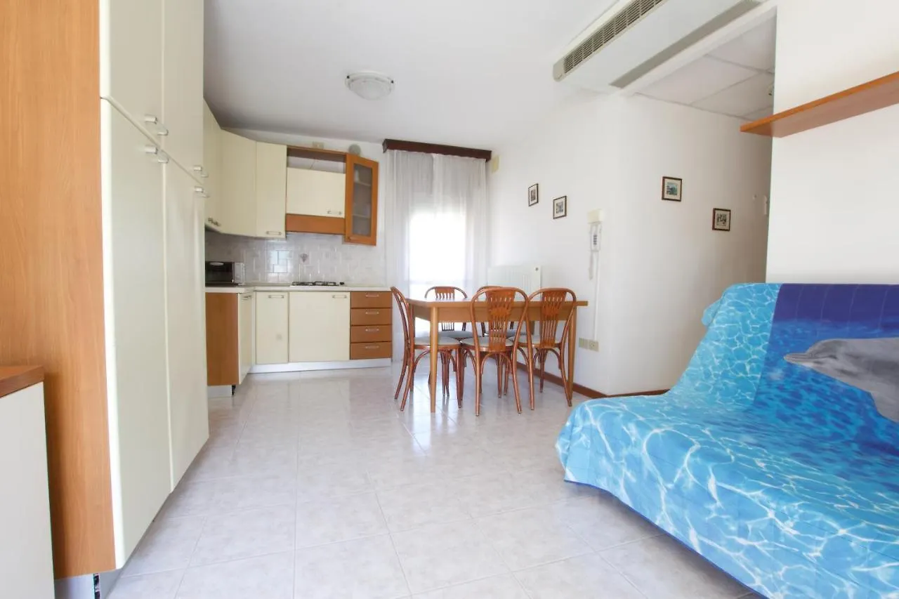 Residence Madrid Lido di Jesolo 3*,  Italy