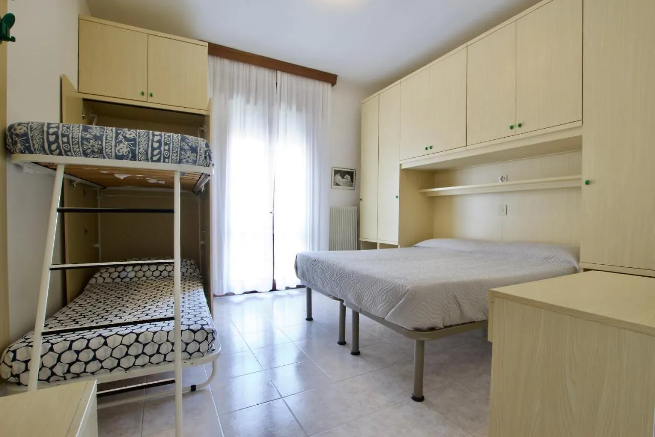*** Aparthotel Residence Madrid Lido di Jesolo Italy