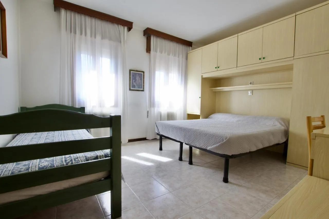Aparthotel Residence Madrid Lido di Jesolo