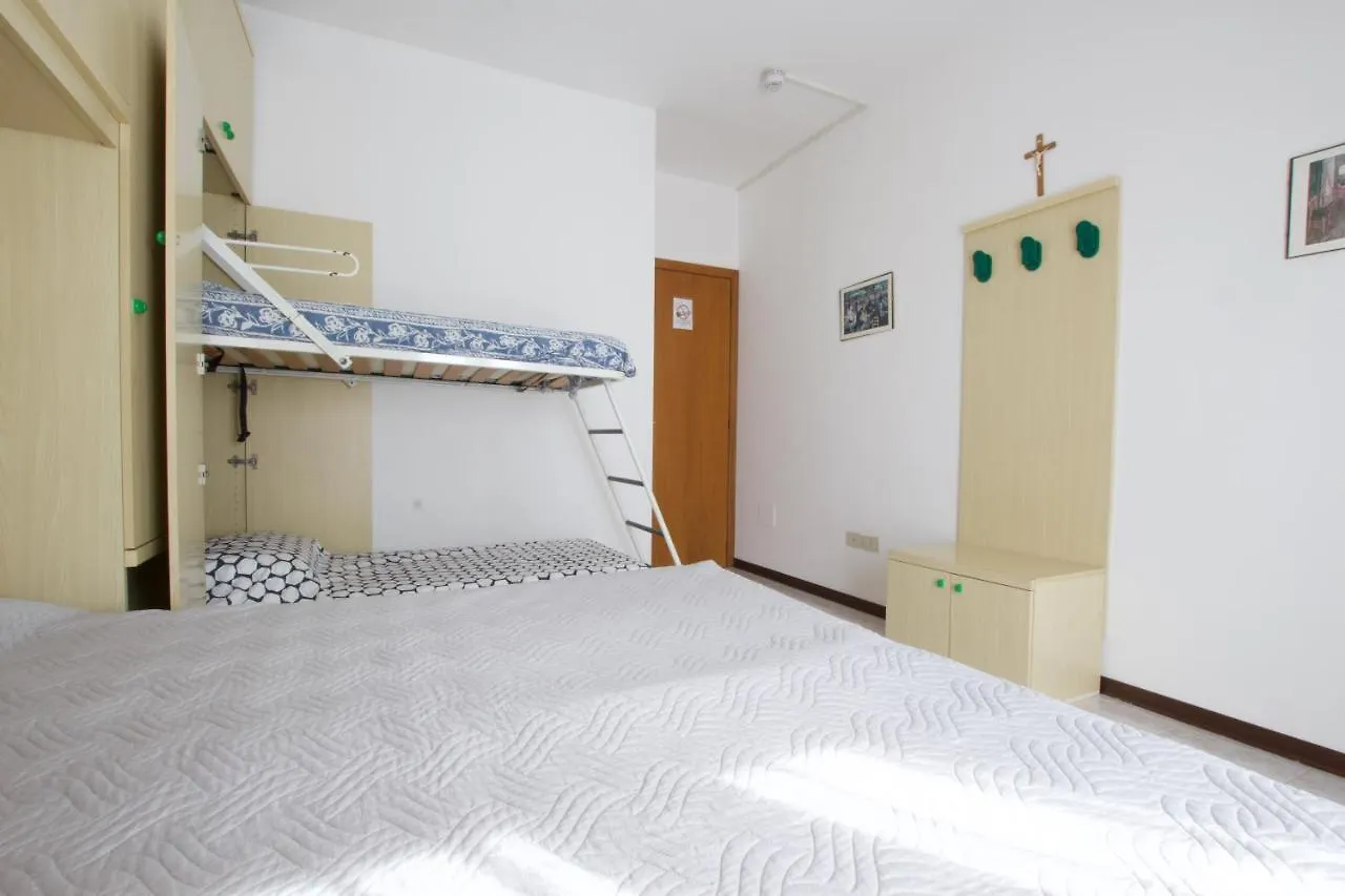 *** Aparthotel Residence Madrid Lido di Jesolo Italien