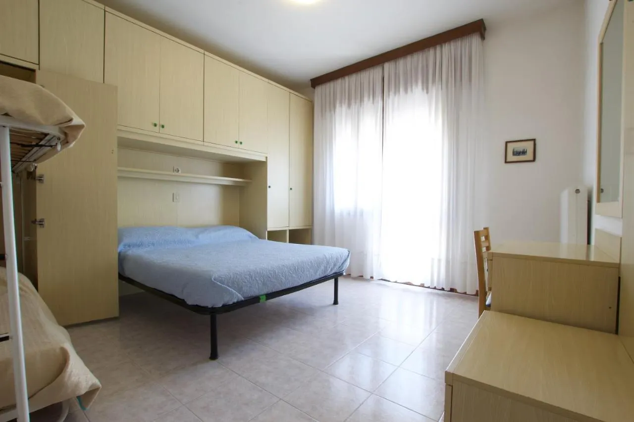 Aparthotel Residence Madrid Lido di Jesolo