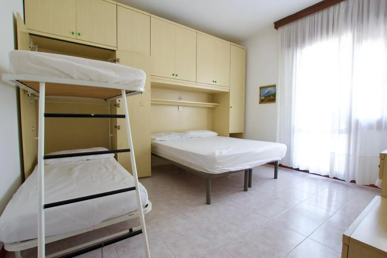 Residence Madrid Lido di Jesolo Aparthotel