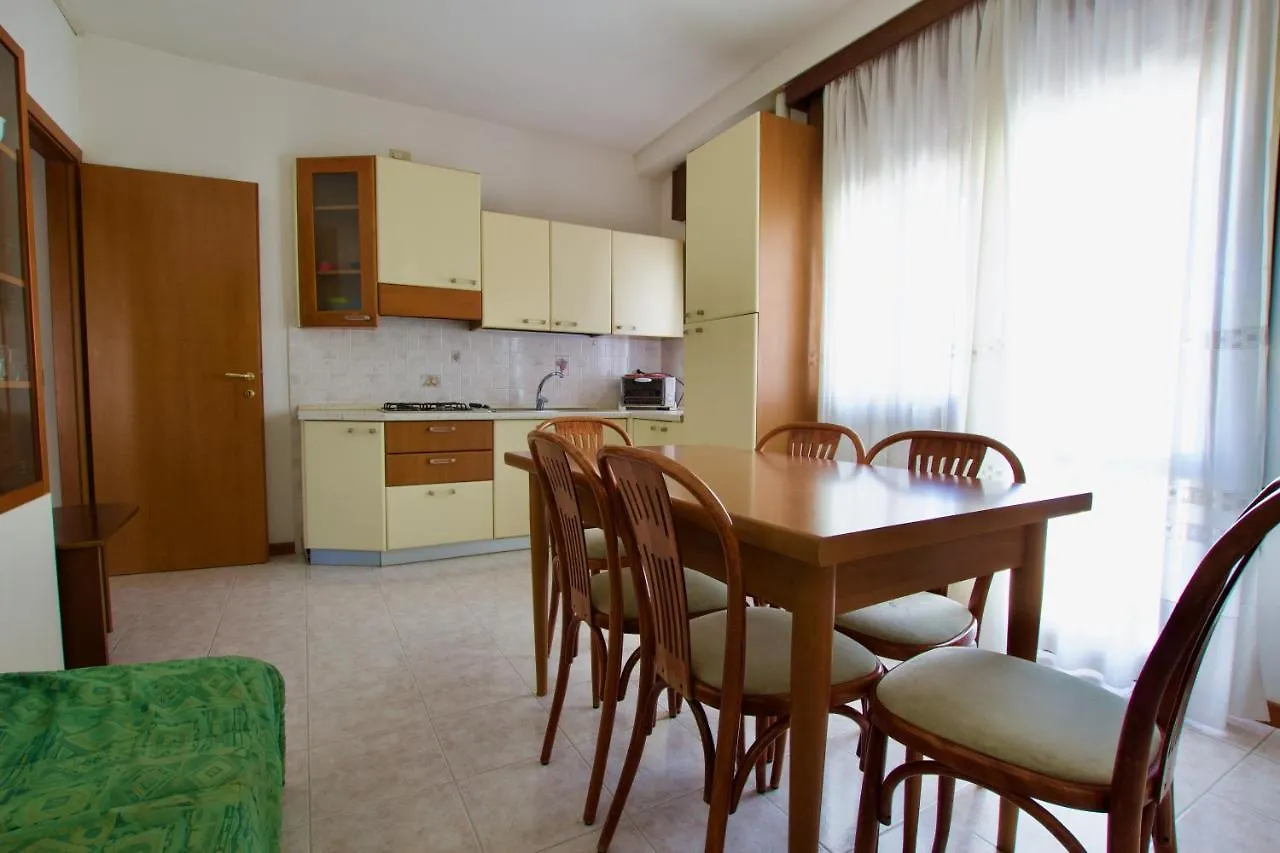 Residence Madrid Lido di Jesolo 3*,
